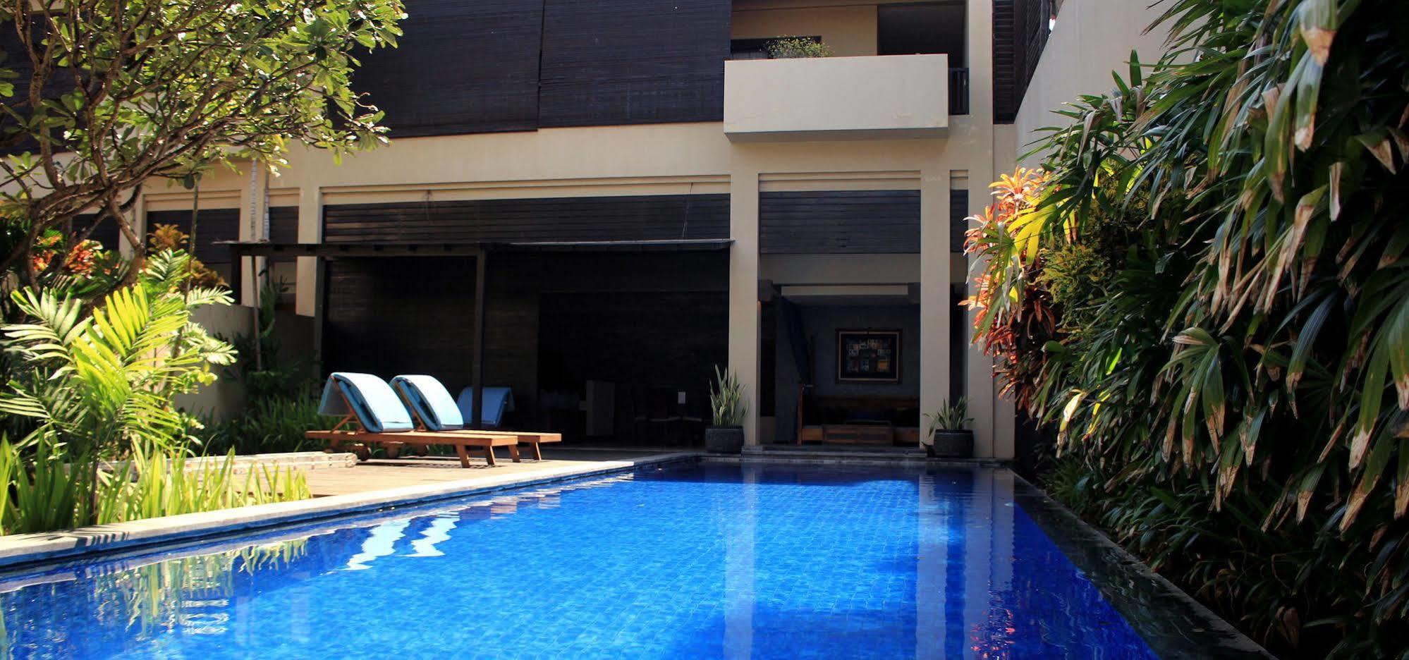 Alam Warna Villa Seminyak  Bagian luar foto
