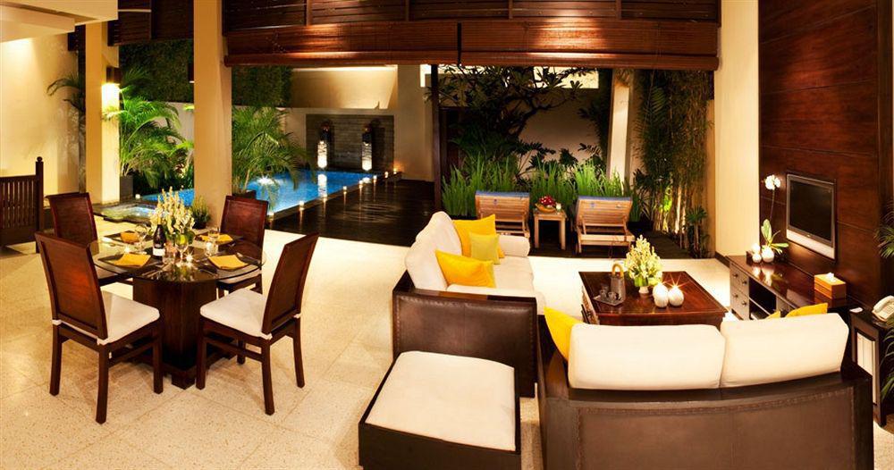 Alam Warna Villa Seminyak  Bagian luar foto